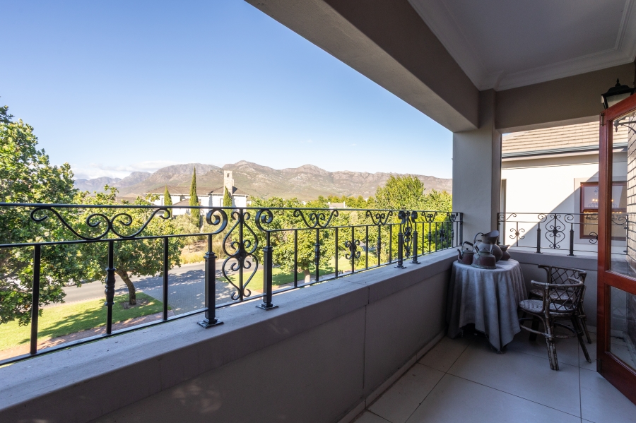 5 Bedroom Property for Sale in Val De Vie Estate Western Cape